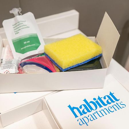 ברצלונה Habitat Apartments Rambla Deluxe מראה חיצוני תמונה