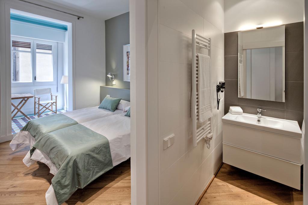 ברצלונה Habitat Apartments Rambla Deluxe חדר תמונה