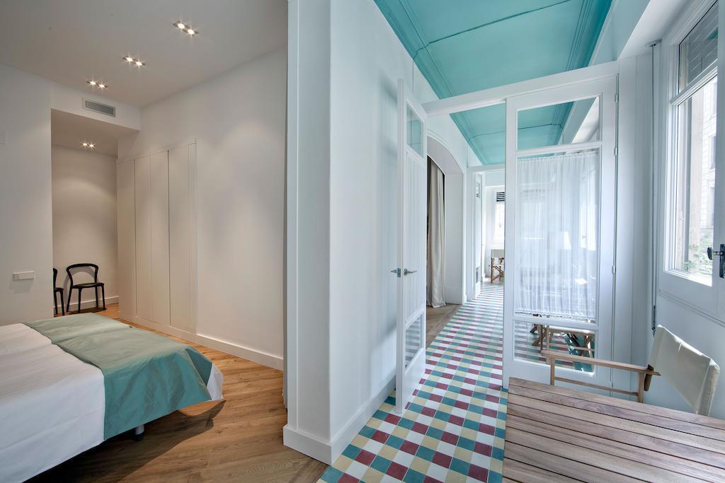 ברצלונה Habitat Apartments Rambla Deluxe חדר תמונה