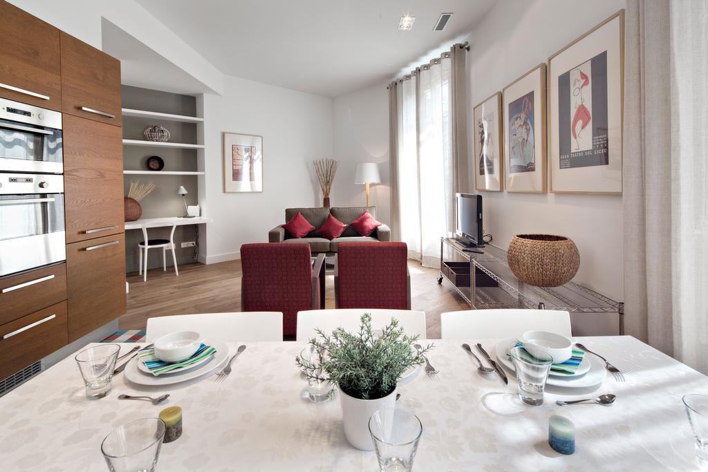 ברצלונה Habitat Apartments Rambla Deluxe מראה חיצוני תמונה